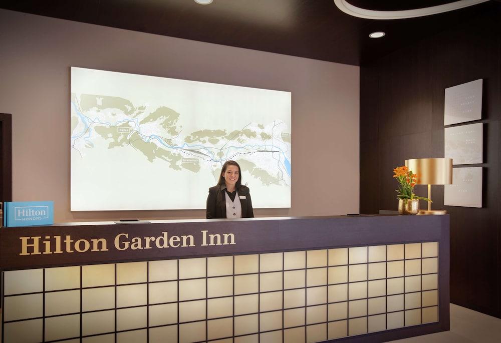 Hilton Garden Inn Zurich Limmattal - Reception