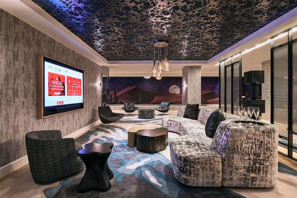 Virgin Hotels Las Vegas, Curio Collection by Hilton - Lobby