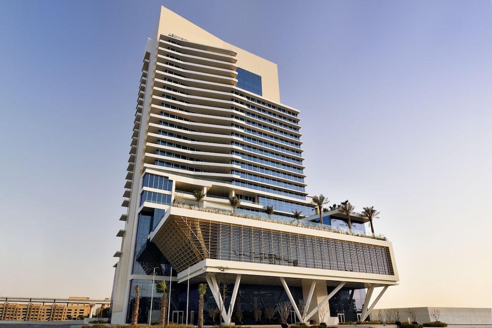 جراند بلازا موفنبيك مدينة دبي للإعلام - Exterior