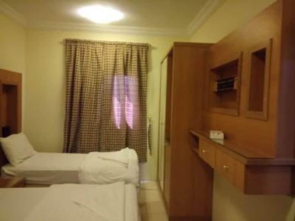 Aayan Al Shisha Hotel - Room