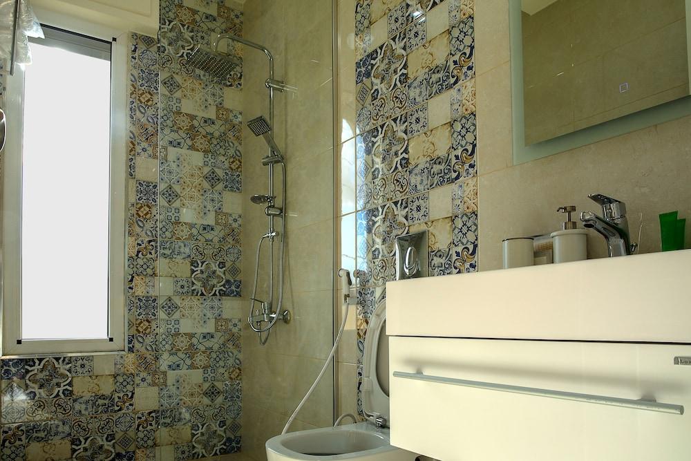 Villa Naya Branch 4 Andalusia - Bathroom