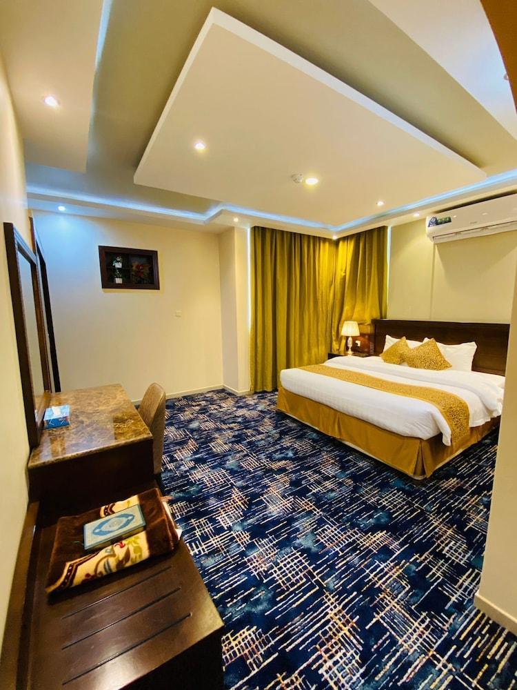 Al Raha Hotel Suites - Room