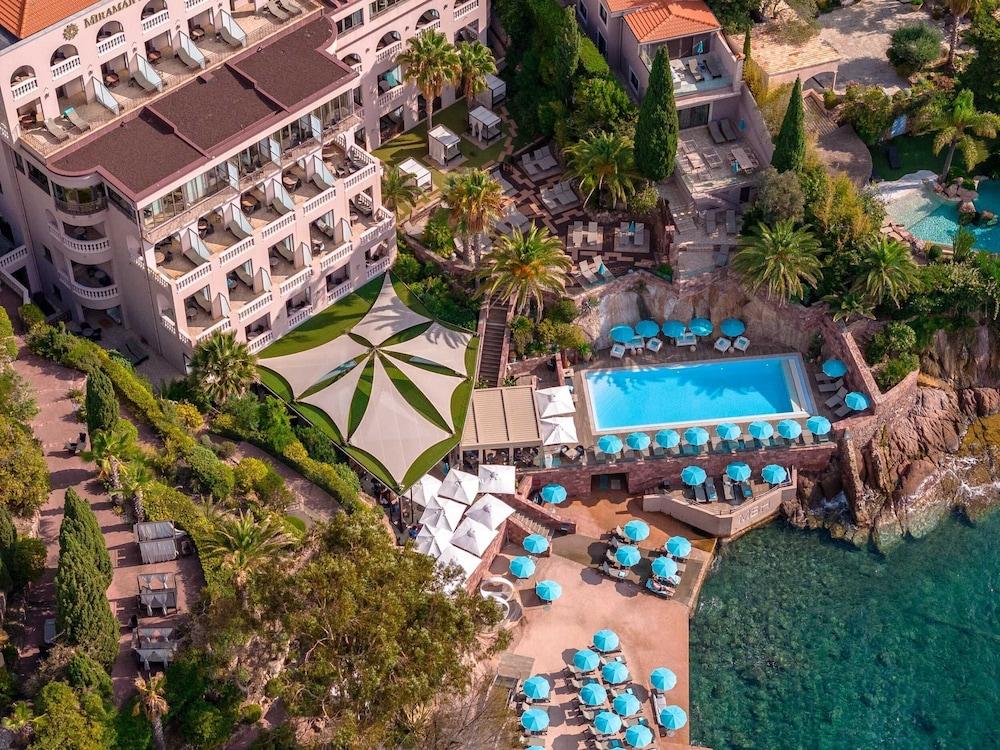 Tiara Miramar Beach Hotel & Spa - Featured Image