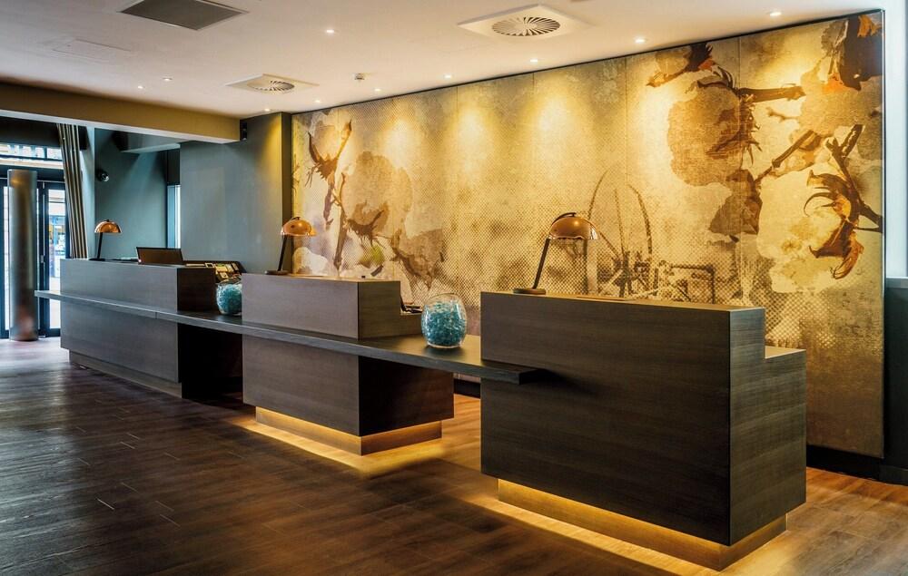 Motel One Manchester - Royal Exchange - Reception