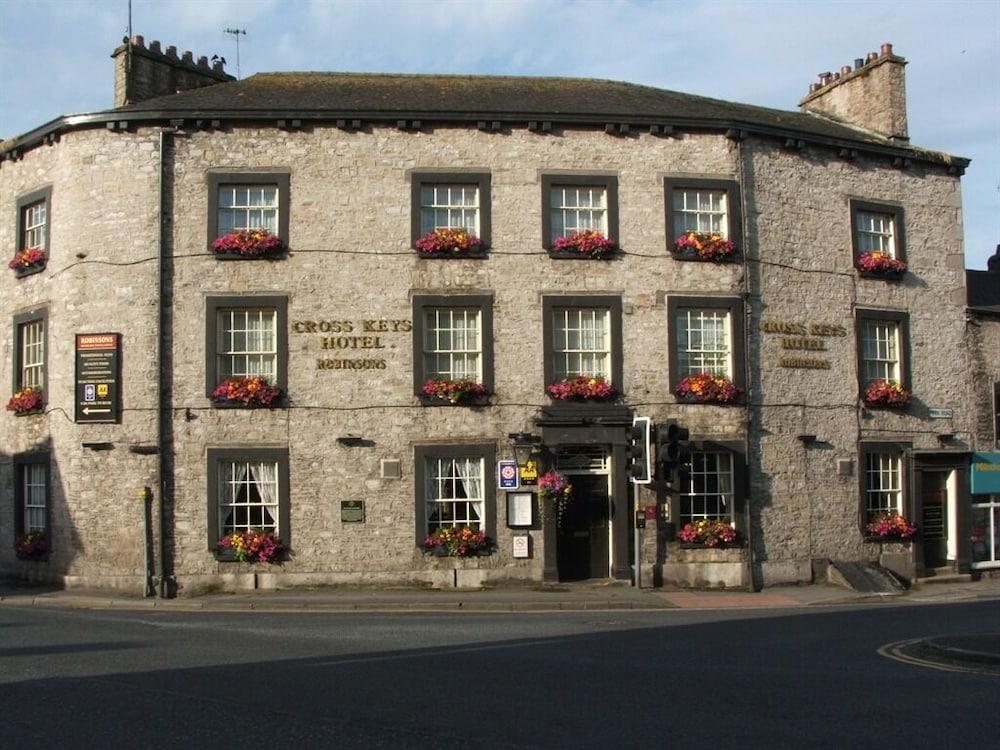 The Cross Keys Hotel - Featured Image