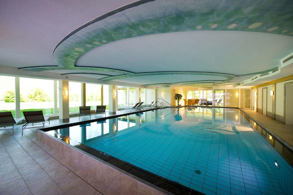 Das Pfandler Hotel - Indoor Pool