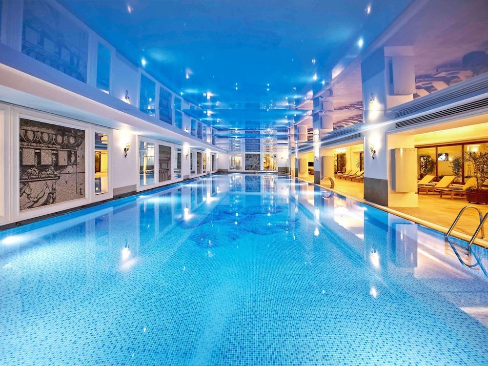 Rixos Almaty Hotel - Pool
