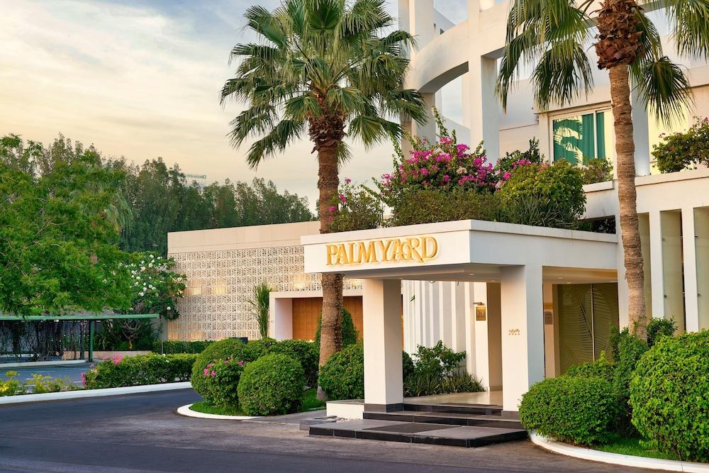 Palmyard Hotel - Exterior