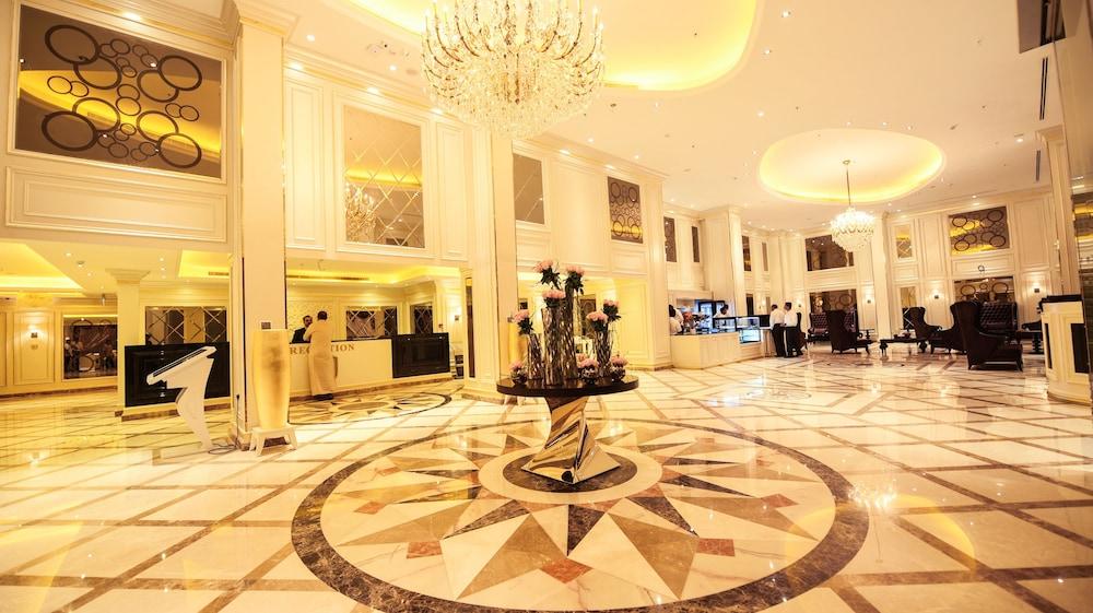 Grand Park Hotel - Lobby