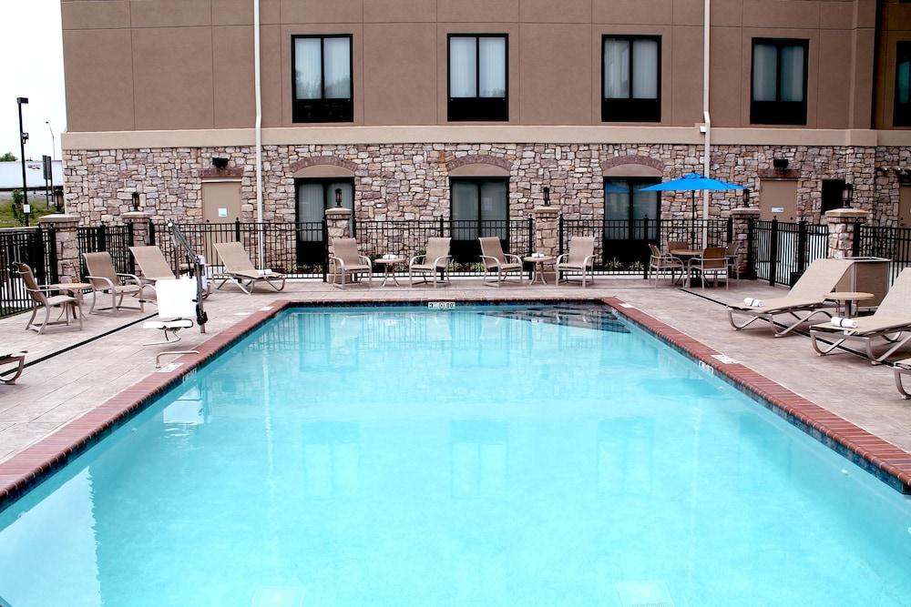 Holiday Inn Express Hotel & Suites Paducah West, an IHG Hotel - Pool