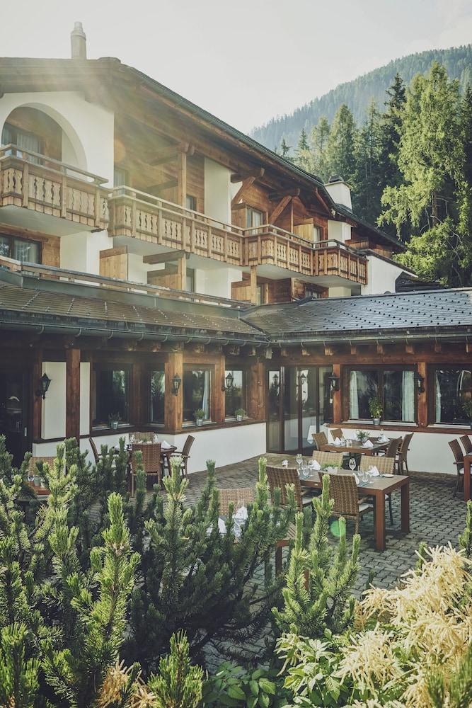 Hotel Waldhuus Davos - Sundeck