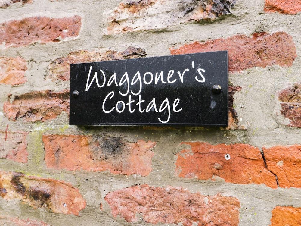 Waggoner's Cottage - Interior