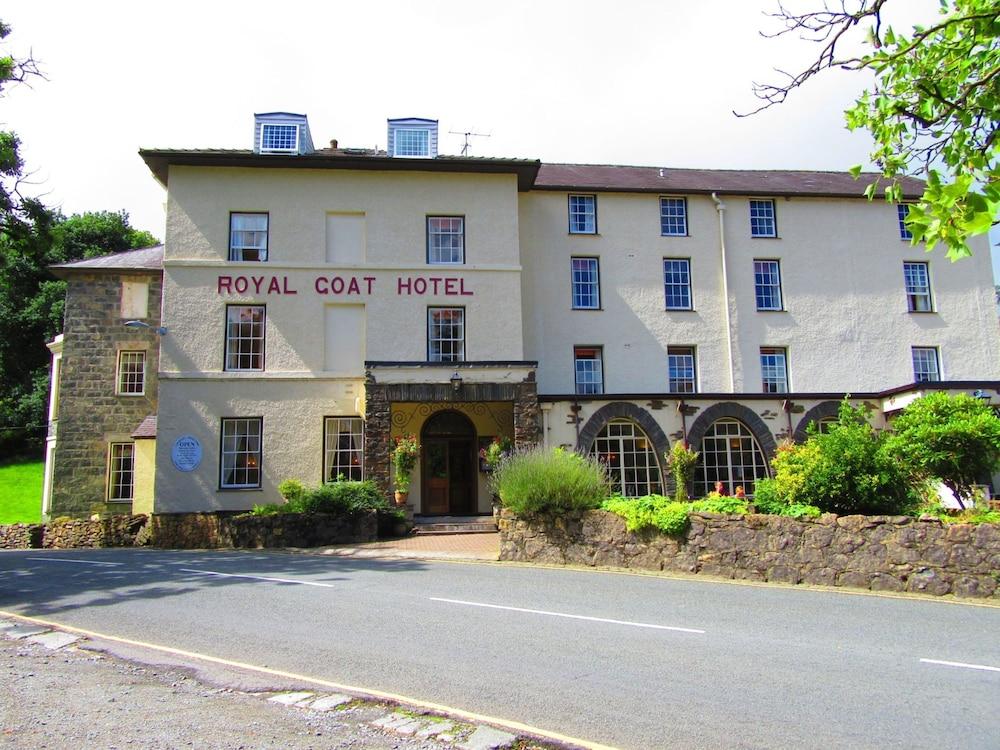 Royal Goat Hotel - Featured Image
