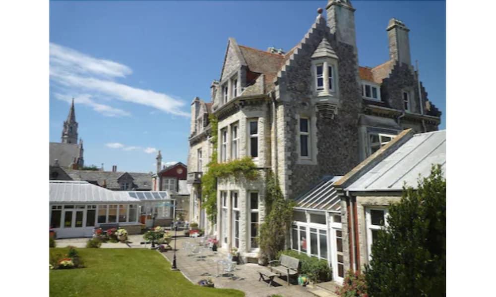 Purbeck House Hotel - Exterior