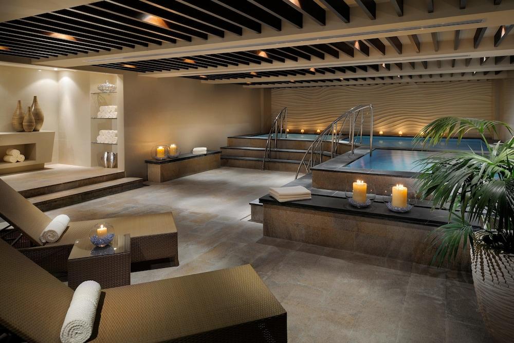 Asiana Hotel Dubai - Spa Treatment