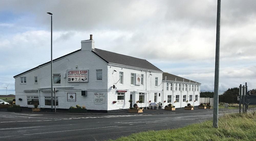 The Brown Horse Hotel - Featured Image