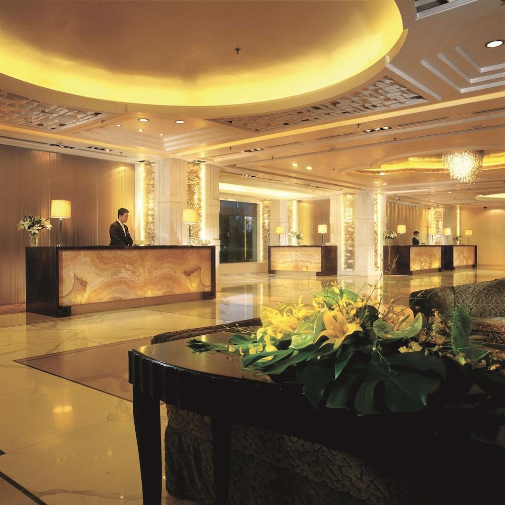 Shangri-La Beijing - Lobby