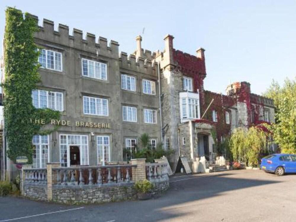 Ryde Castle Hotel by Greene King Inns - Exterior