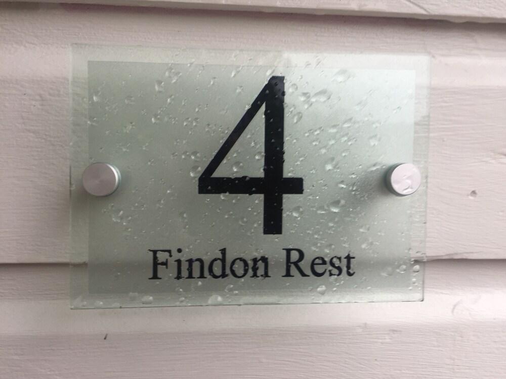 Findon Rest - Exterior