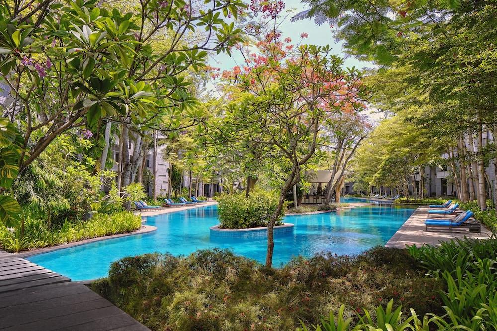 Courtyard by Marriott Bali Nusa Dua Resort - Exterior