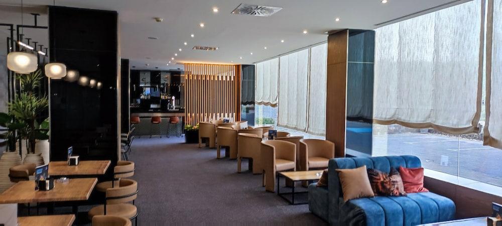 Hotel Ciudad de Móstoles - Lobby Lounge