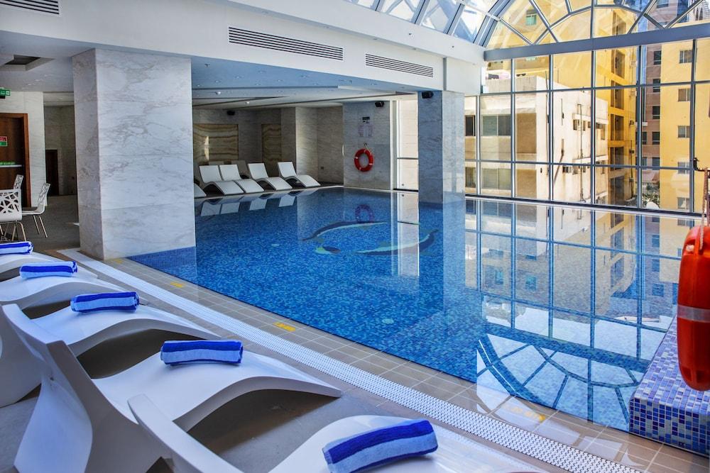 Century Hotel - Indoor Pool