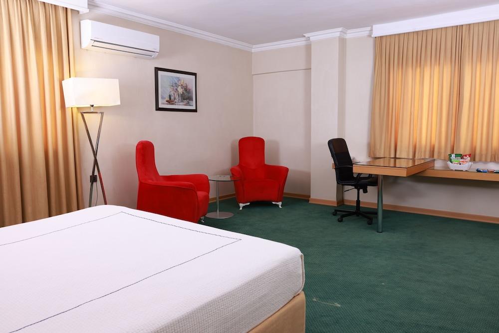 Hotel Anemon Ege Saglik - Room