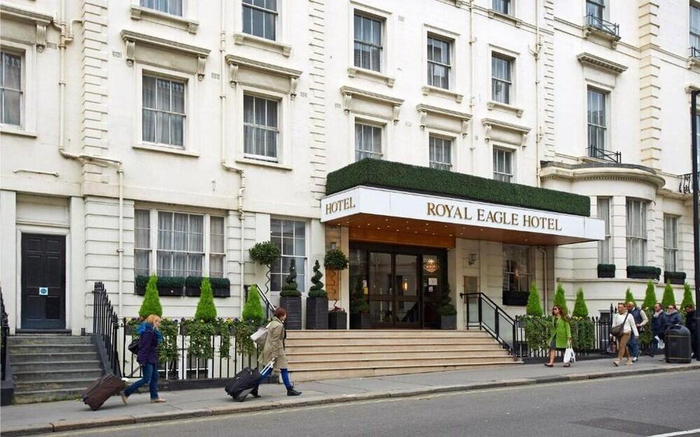 Royal Eagle Hotel - Exterior
