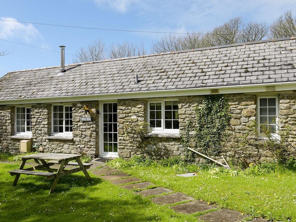 Old Mill Cottage - Featured Image