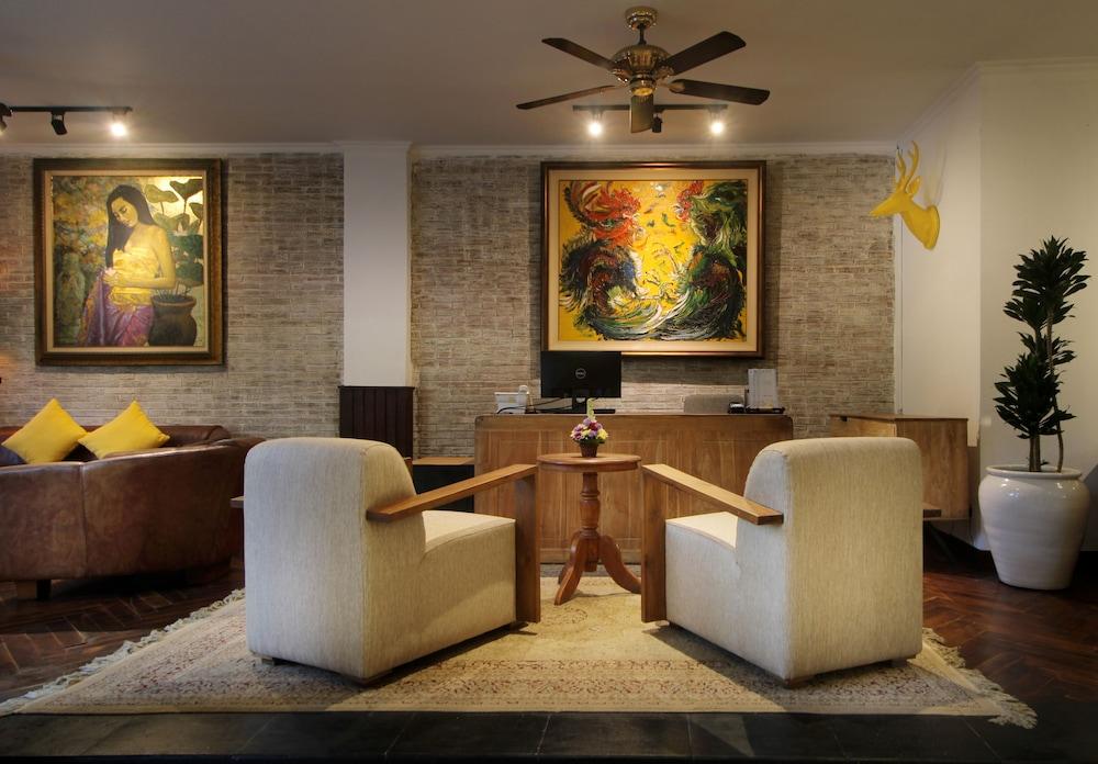 SAGARA Villas and Suites - Lobby Lounge