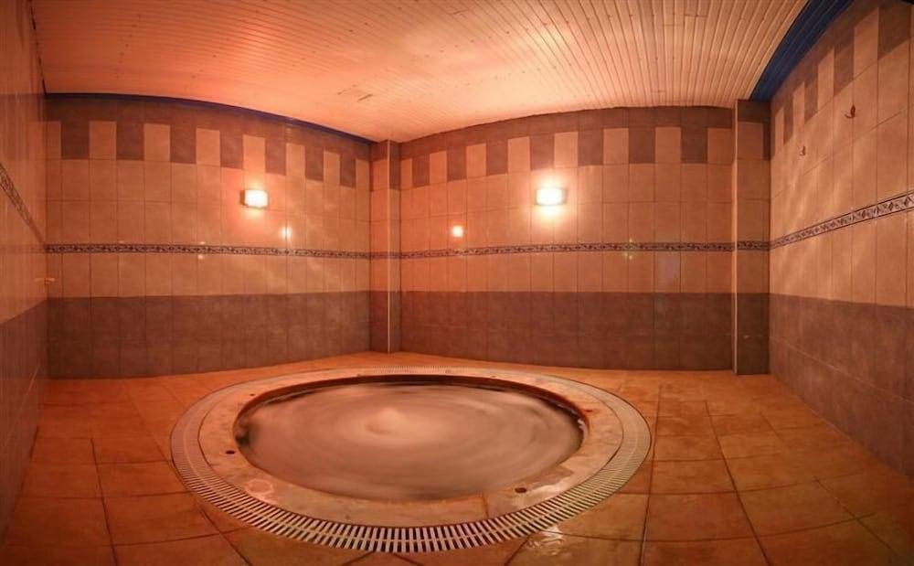 كوزاكلي جراند تيرمال هوتل - Turkish Bath