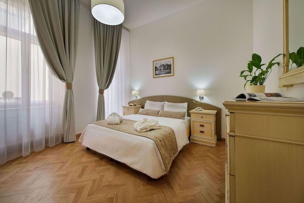 Hotel Suite Home Prague - Room