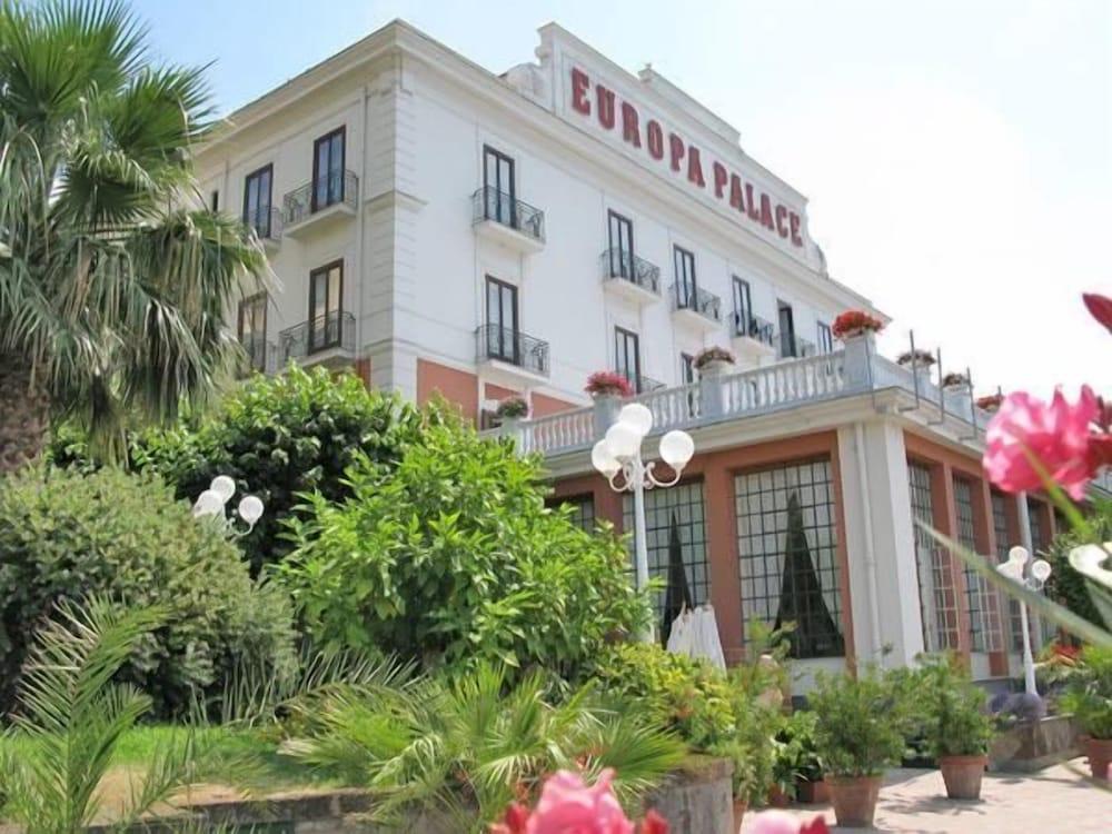 Grand Hotel Europa Palace - Exterior