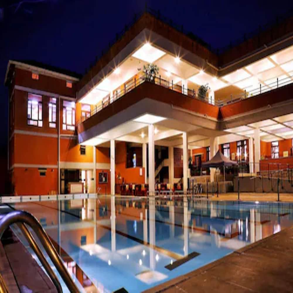 Olde Bangalore Resort and Wellness Center - Featured Image