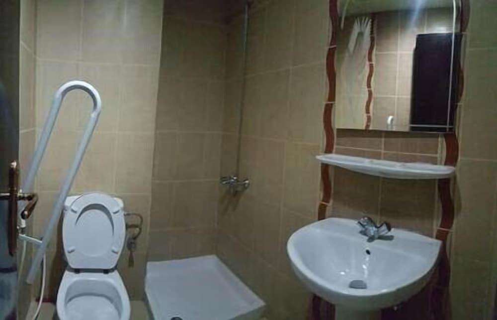 فندق إبراهيم العمير - Bathroom