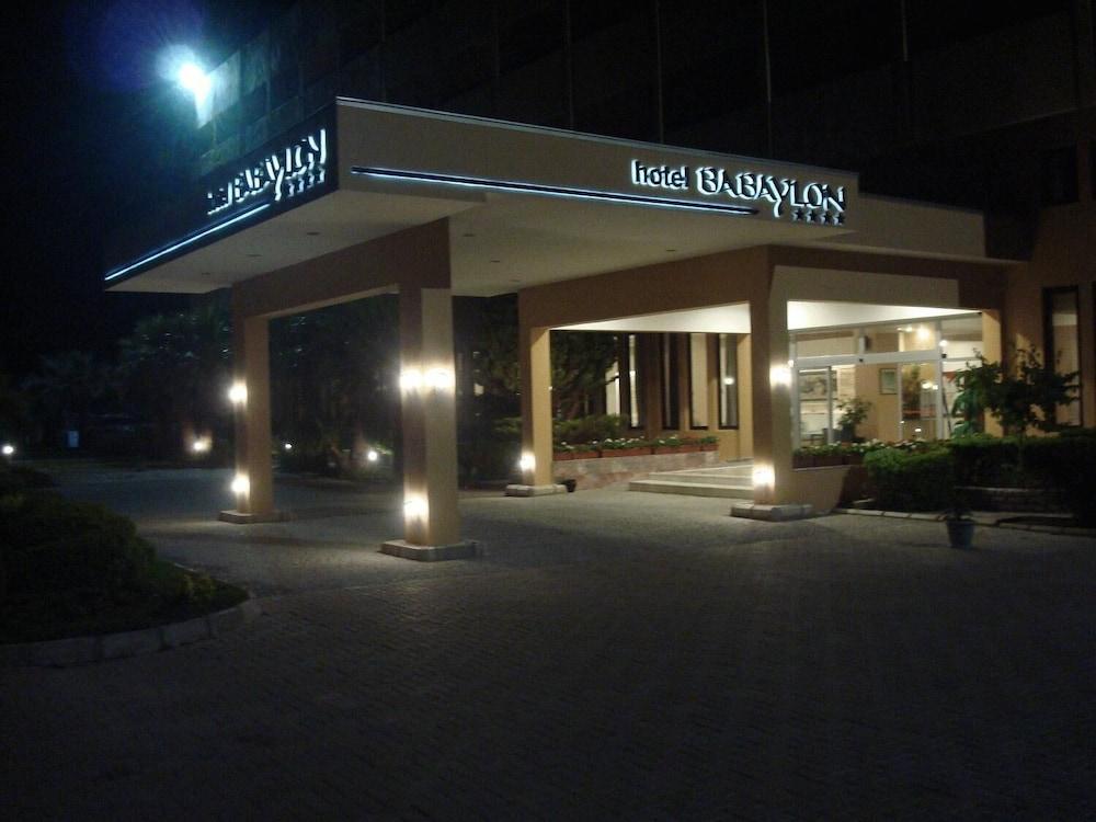 Babaylon Hotel - Exterior