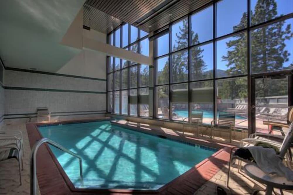 Ridge Crest - Indoor Pool
