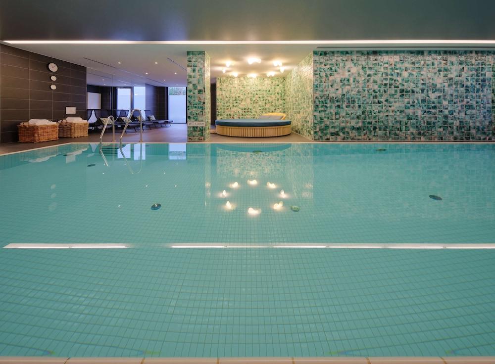 Adina Apartment Hotel Hamburg Michel - Indoor Pool