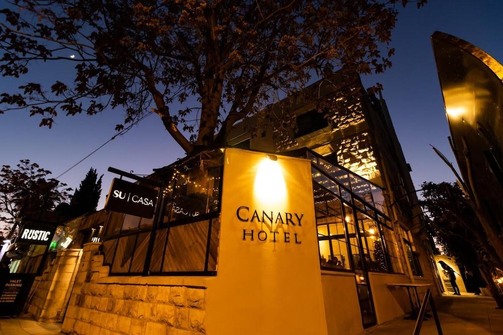 Canary Hotel - Exterior