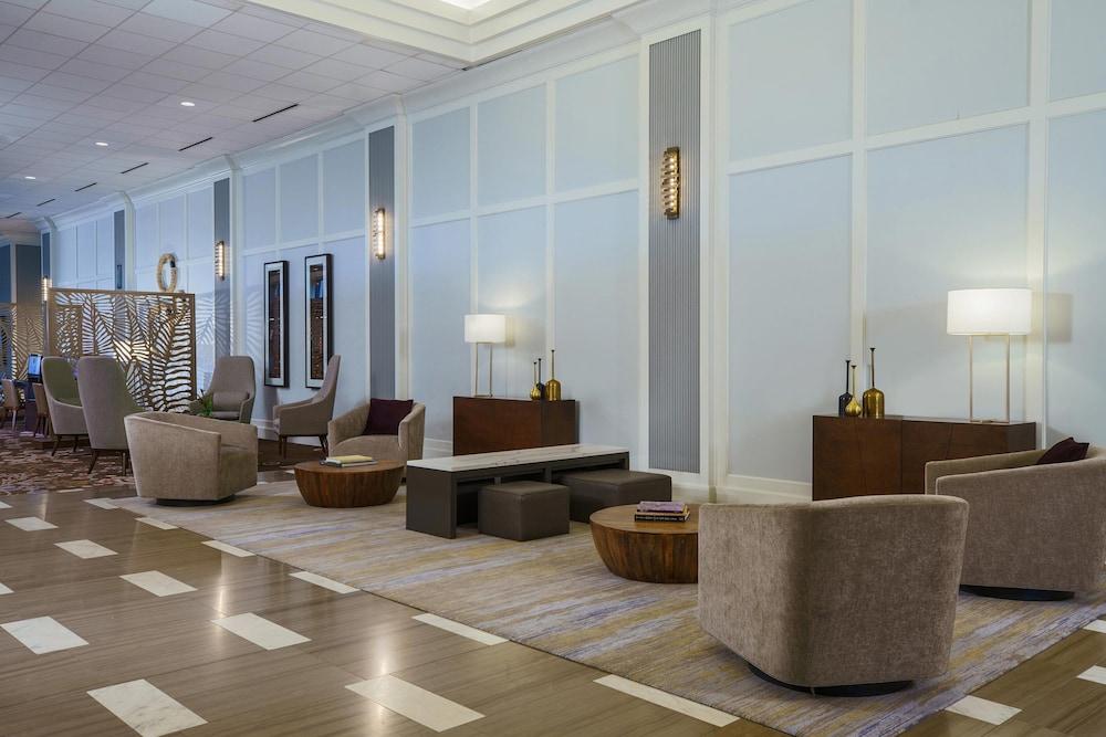 The Westin O'Hare - Lobby Lounge