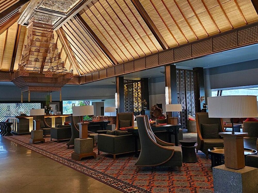 The Singhasari Resort - Lobby