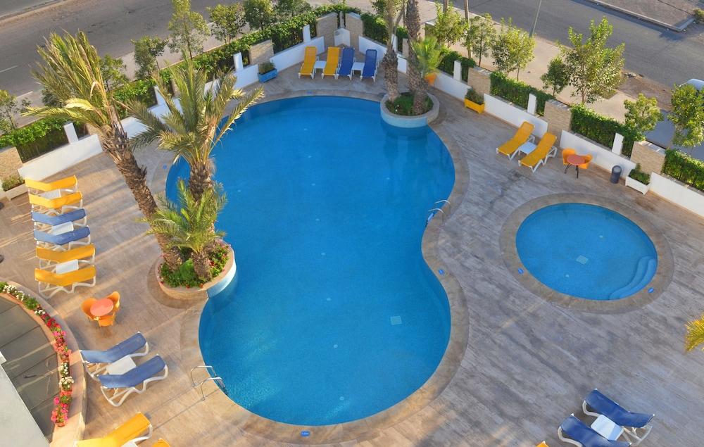 Atlantic Palm Beach - Outdoor Pool