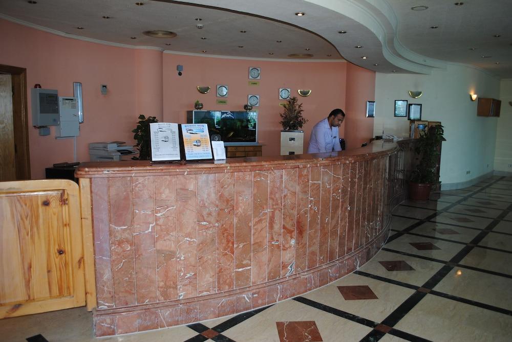 Sharm Cliff Resort - Reception