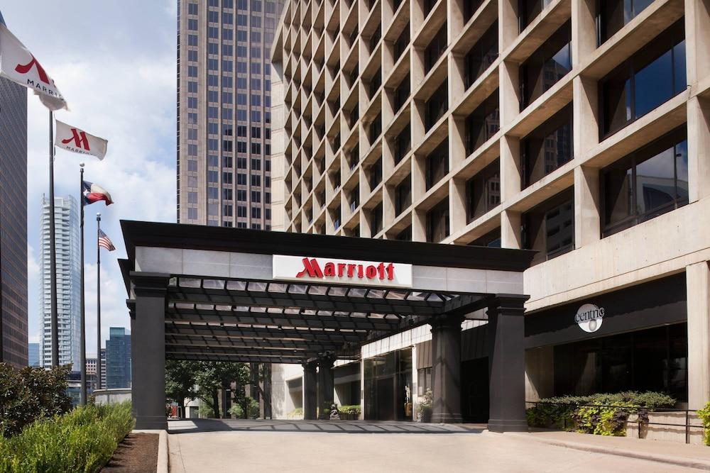 Dallas Marriott Downtown - Exterior