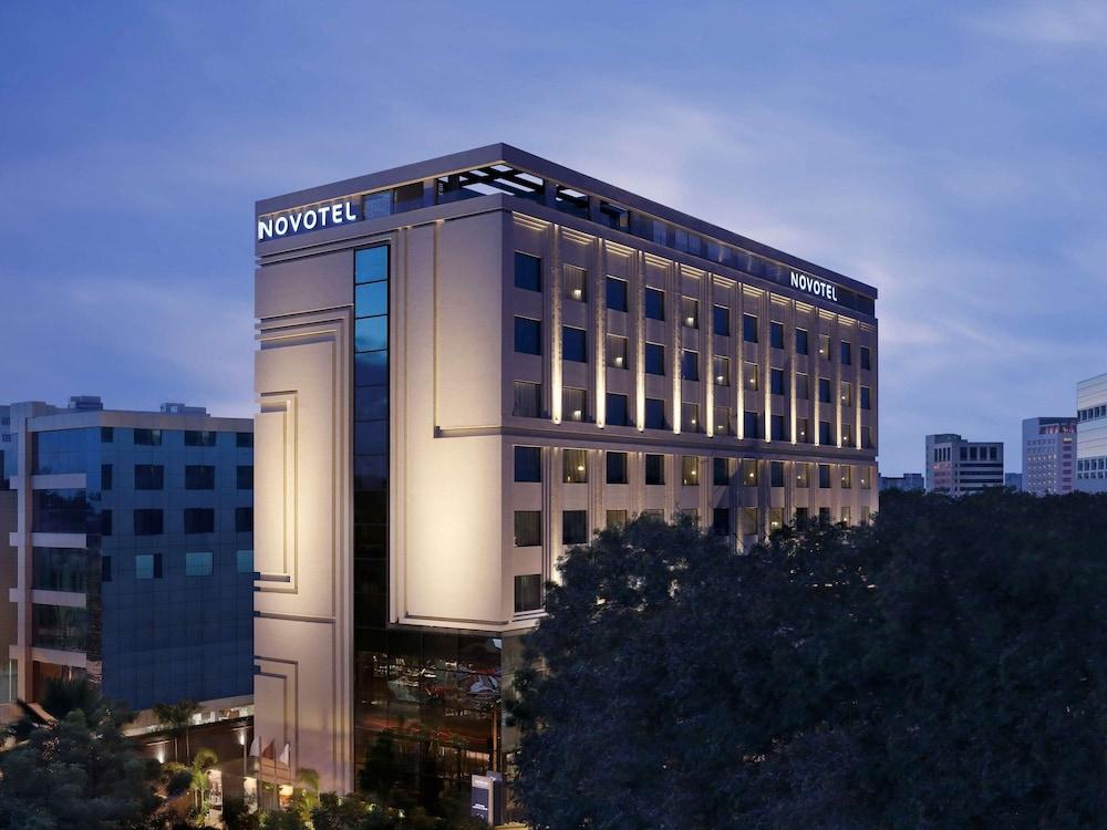 Novotel Chennai Chamiers Road Hotel - Featured Image