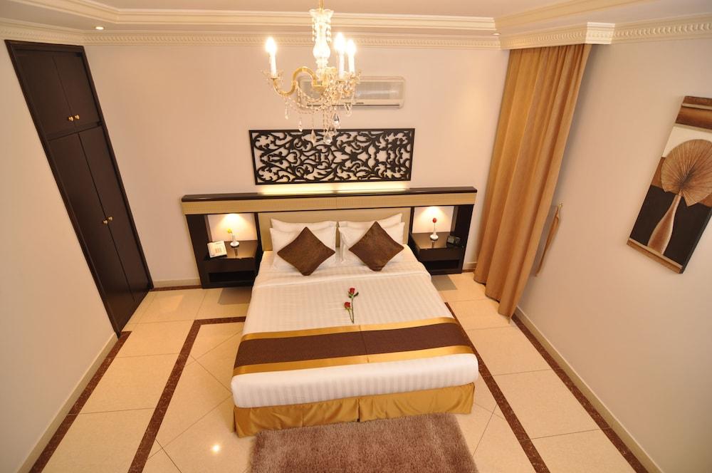 Nelover Furnished Residential Units Rawdah - Room