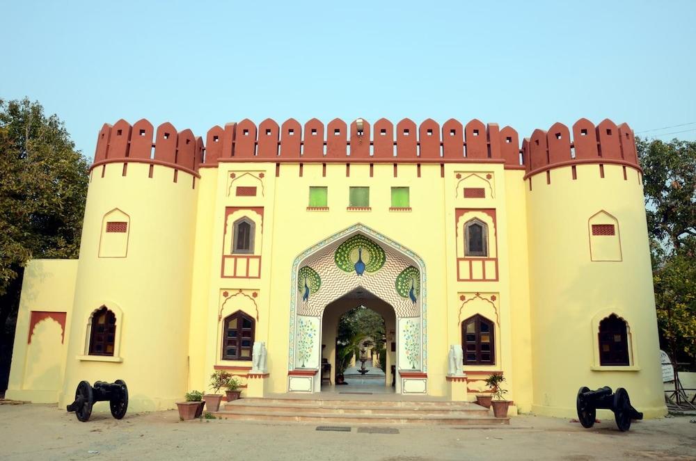 Sajjan Bagh - A Heritage Resort - Exterior