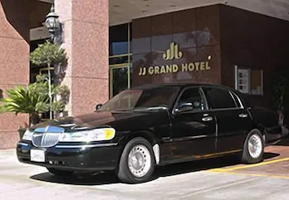 JJ Grand Hotel - Wilshire - Featured Image