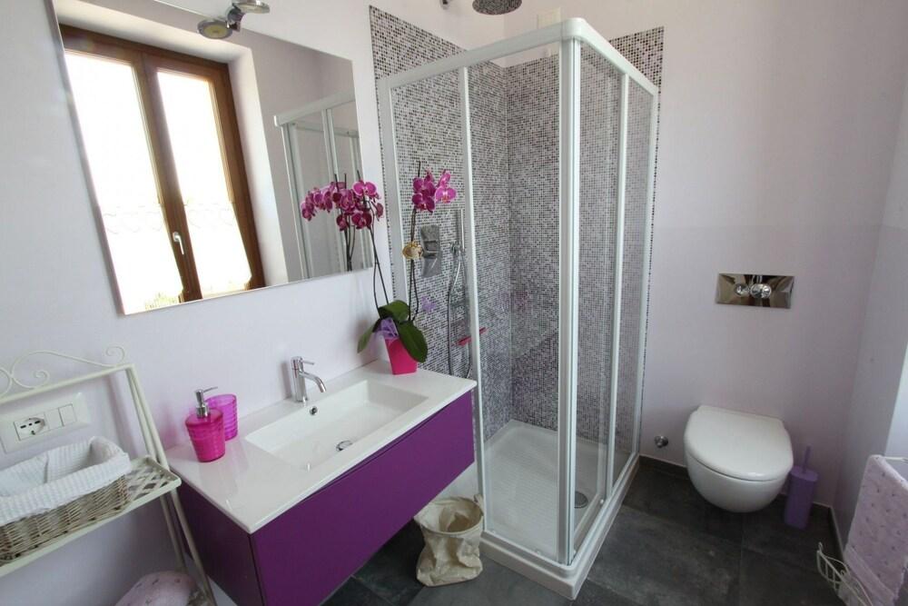 Pitel House The Bellagio Dream - Bathroom