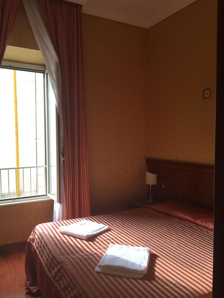 Hotel Divine Rome - Room